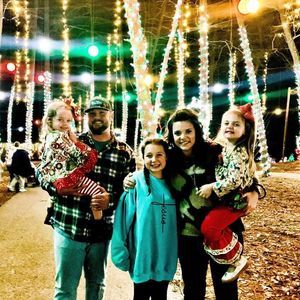 Meet your Posher, Nikki